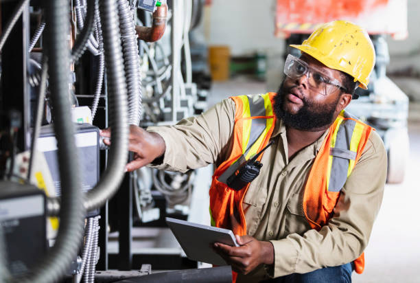 Best Affordable Electrician  in Mbria, CA