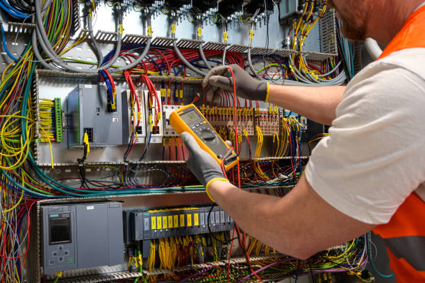Best Affordable Emergency Electrician  in Mbria, CA